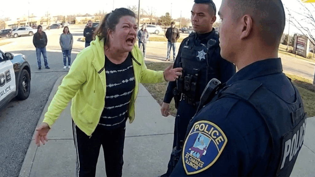 Illinois Dine and Dash Arrest showing officers at the scene.