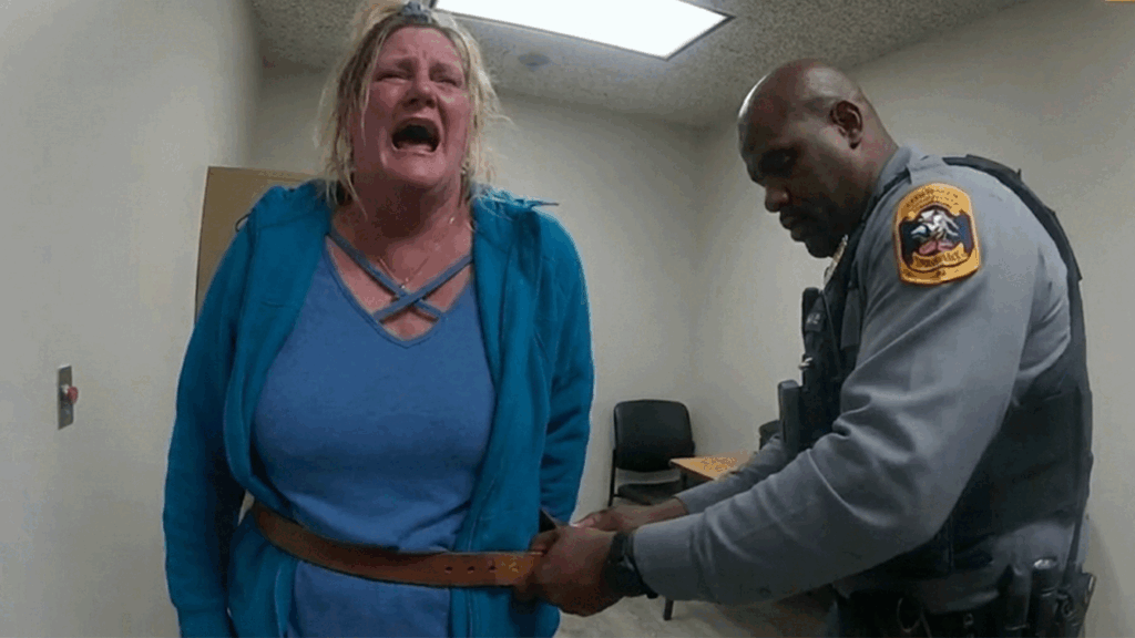 Holmdel Nurse DUI Arrest showing officers conducting a motor vehicle stop on Main Street.