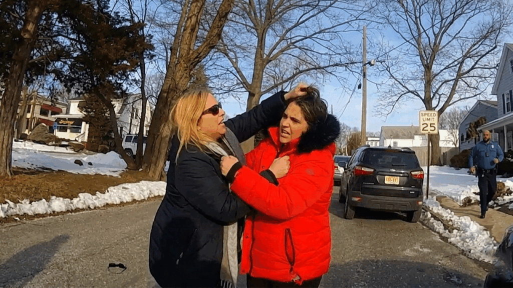 Middletown NJ Hit and Run DUI Arrest showing officers conducting field sobriety tests on State Route 35.