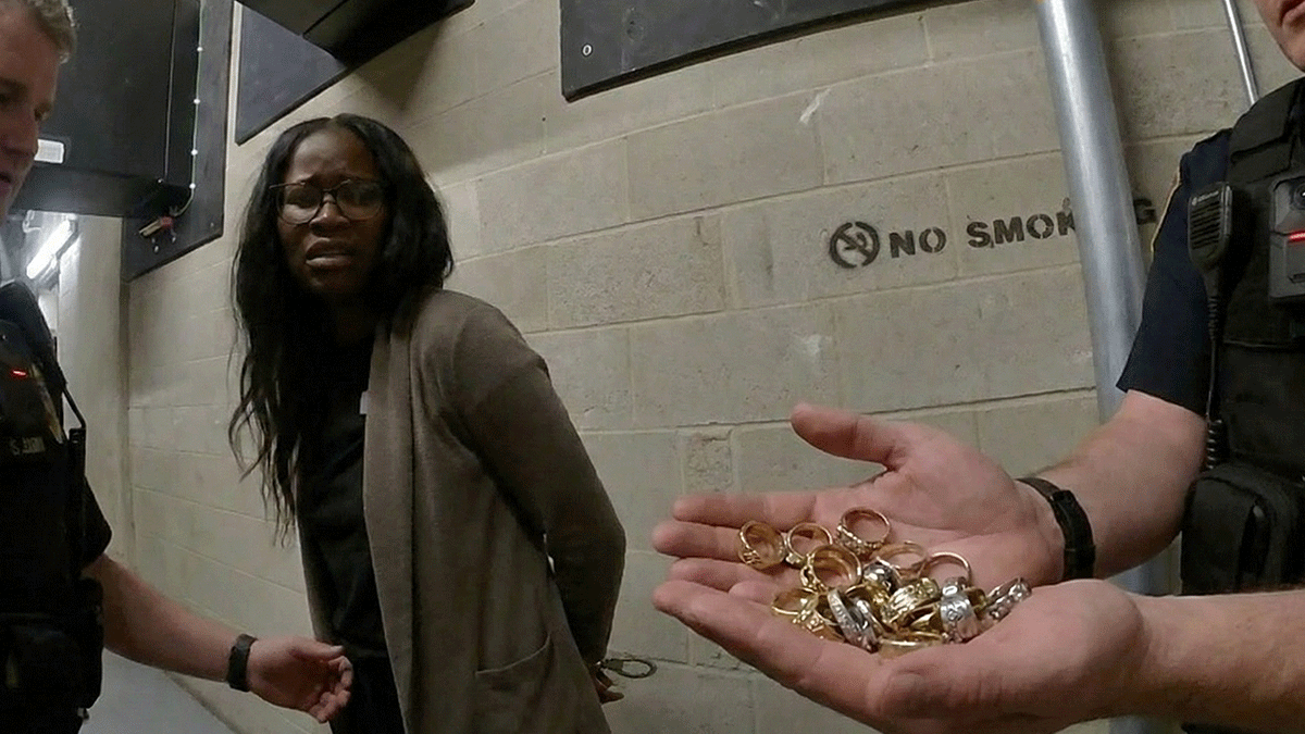 Mejuri Jewelry Shoplifting Arrest showing officers at the scene.