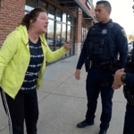 Illinois Dine and Dash Arrest showing officers at the scene.