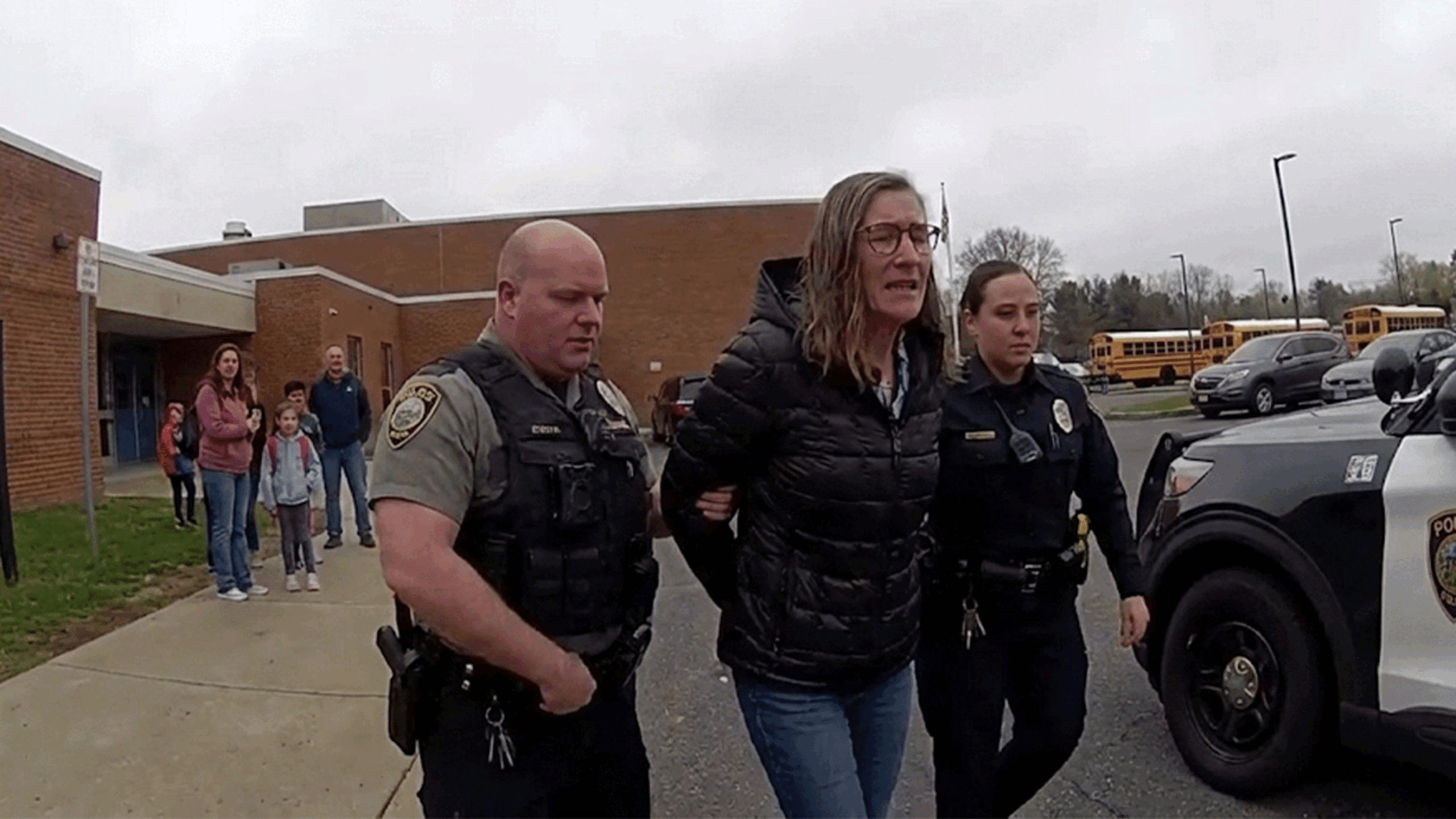 Holmdel Substitute Teacher DWI Arrest showing officers at the scene.